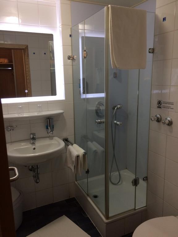 Isar Hotel Freising Extérieur photo